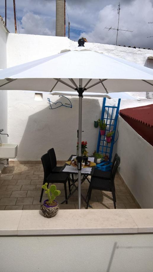 Antiche Mura Apartments "Nel Cuore Della Puglia"Bivani, Cucina, Terrazzo Turi Luaran gambar