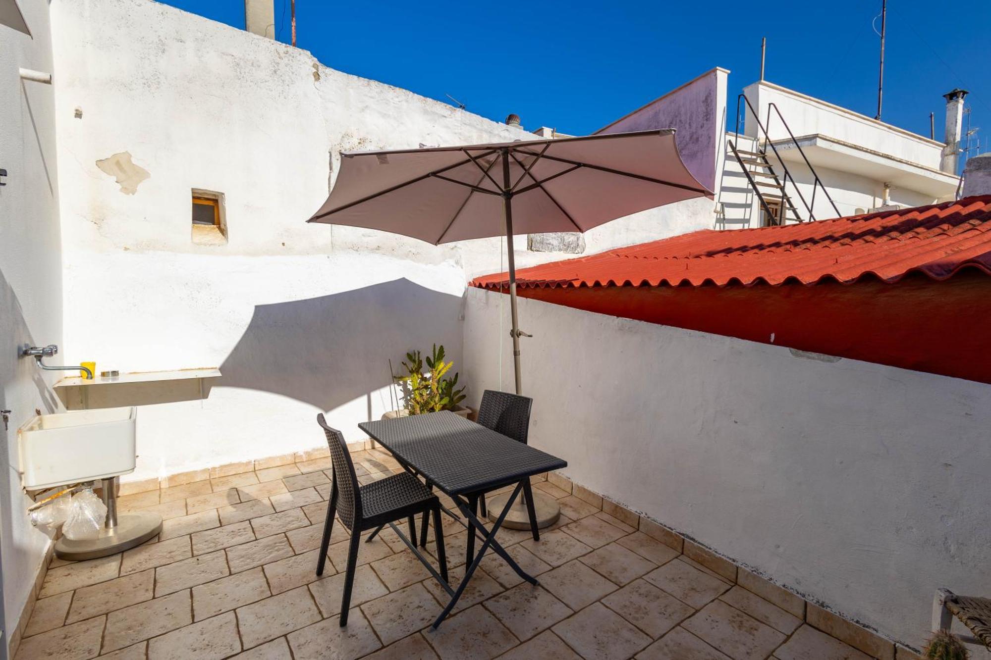 Antiche Mura Apartments "Nel Cuore Della Puglia"Bivani, Cucina, Terrazzo Turi Luaran gambar