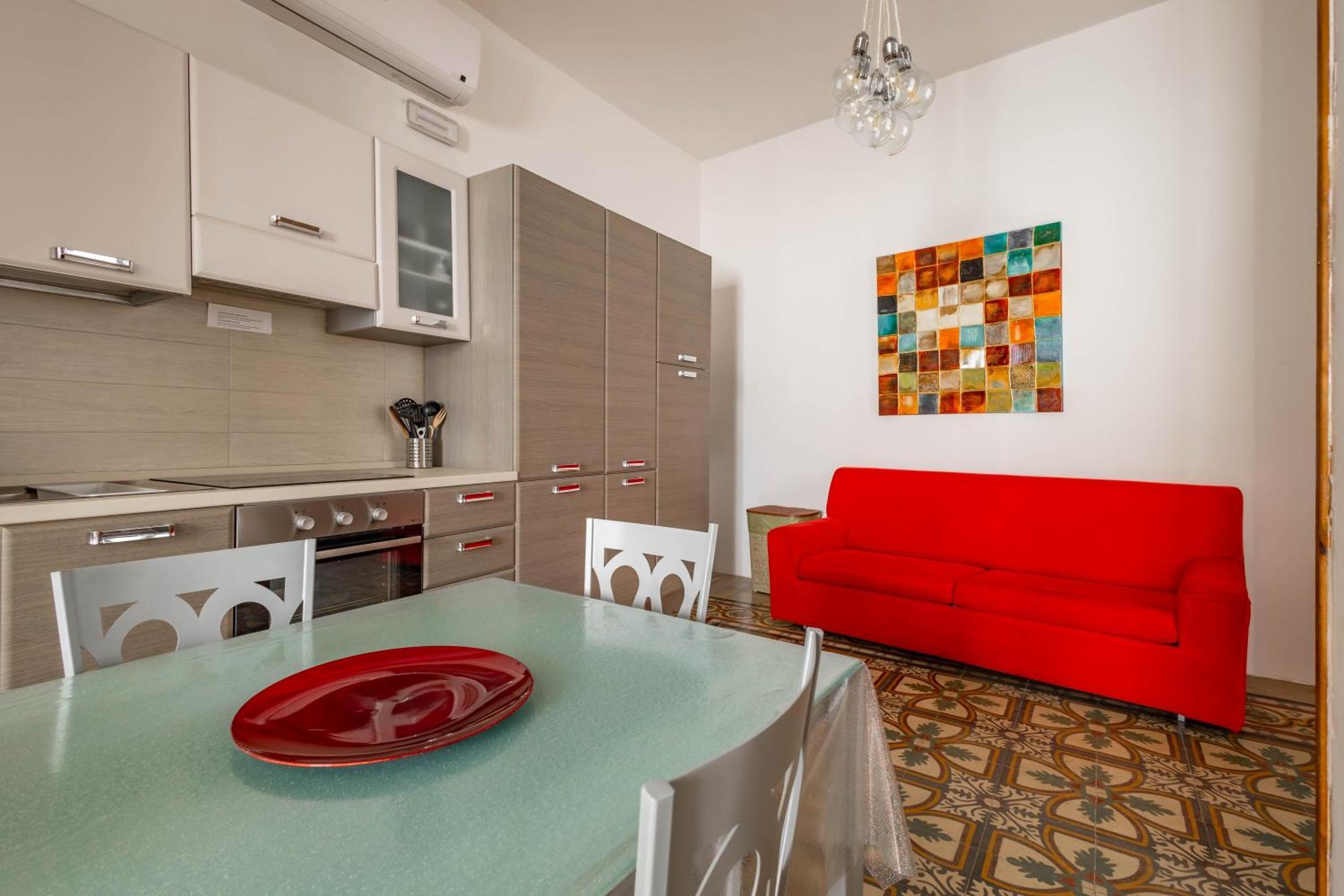 Antiche Mura Apartments "Nel Cuore Della Puglia"Bivani, Cucina, Terrazzo Turi Luaran gambar