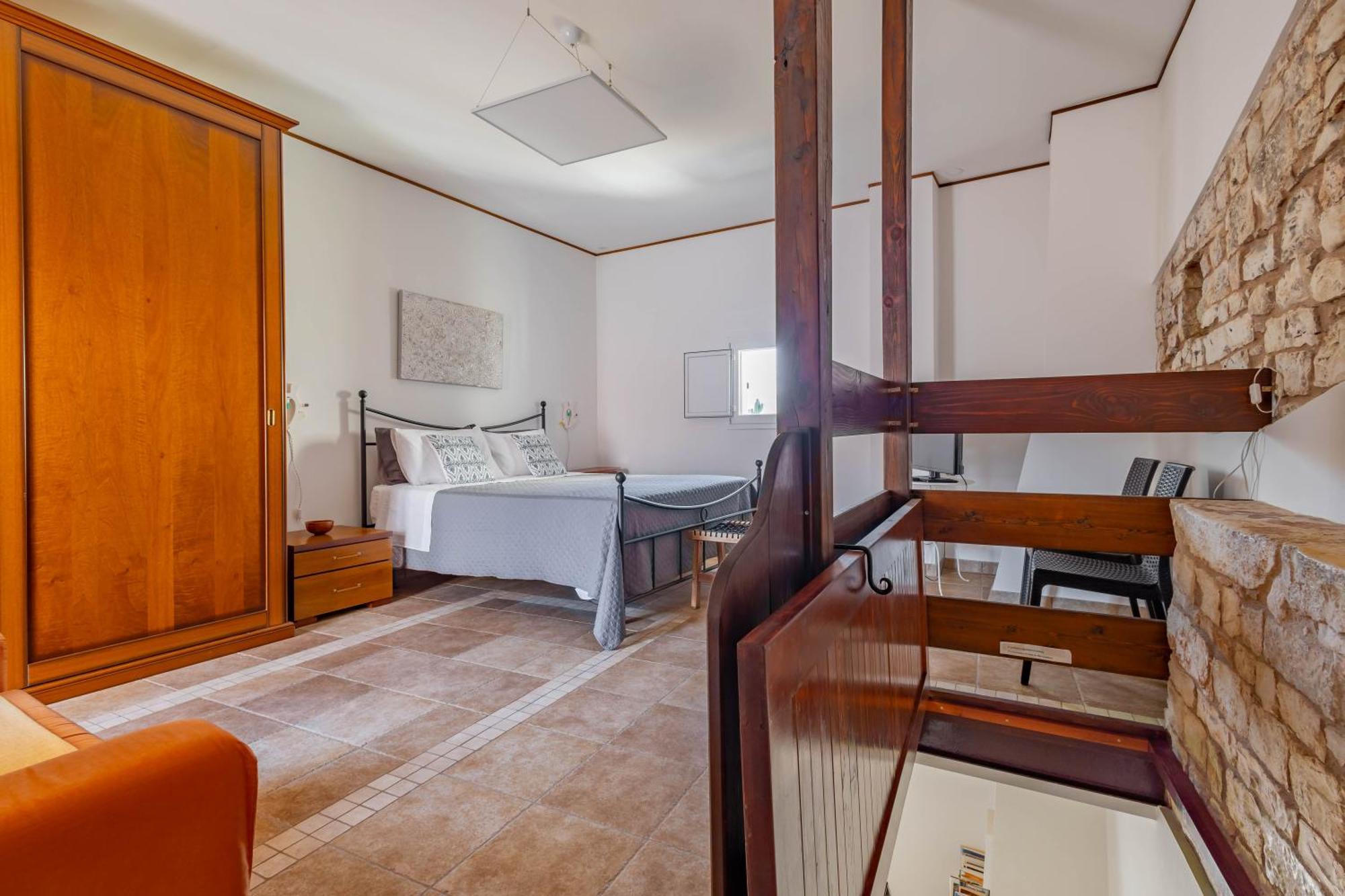 Antiche Mura Apartments "Nel Cuore Della Puglia"Bivani, Cucina, Terrazzo Turi Luaran gambar